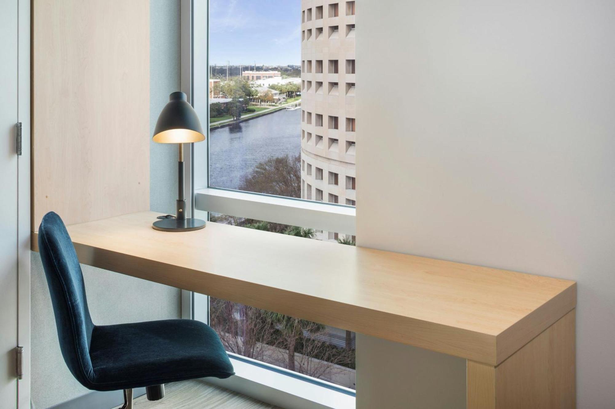 Aloft - Tampa Downtown Hotell Exteriör bild